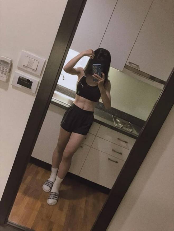 Hoa khôi đội tuyển nữ Việt Nam Thanh Nhã khoe vòng eo con kiến-4