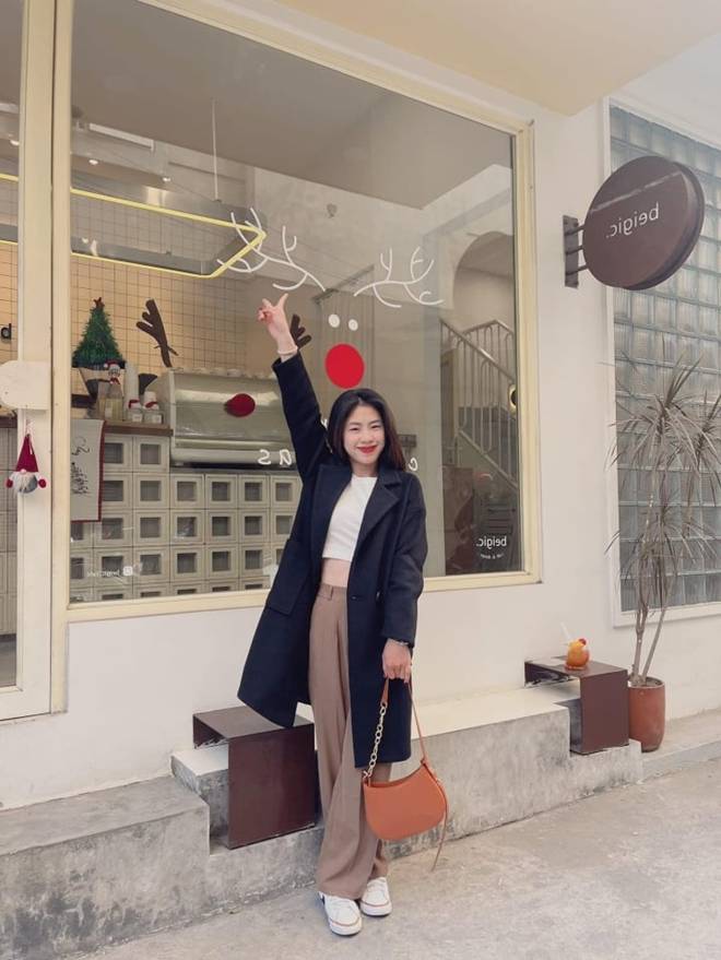 Hoa khôi đội tuyển nữ Việt Nam Thanh Nhã khoe vòng eo con kiến-8