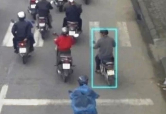 Nghi phạm đâm trọng thương chủ tịch phường khai gì với công an?-2