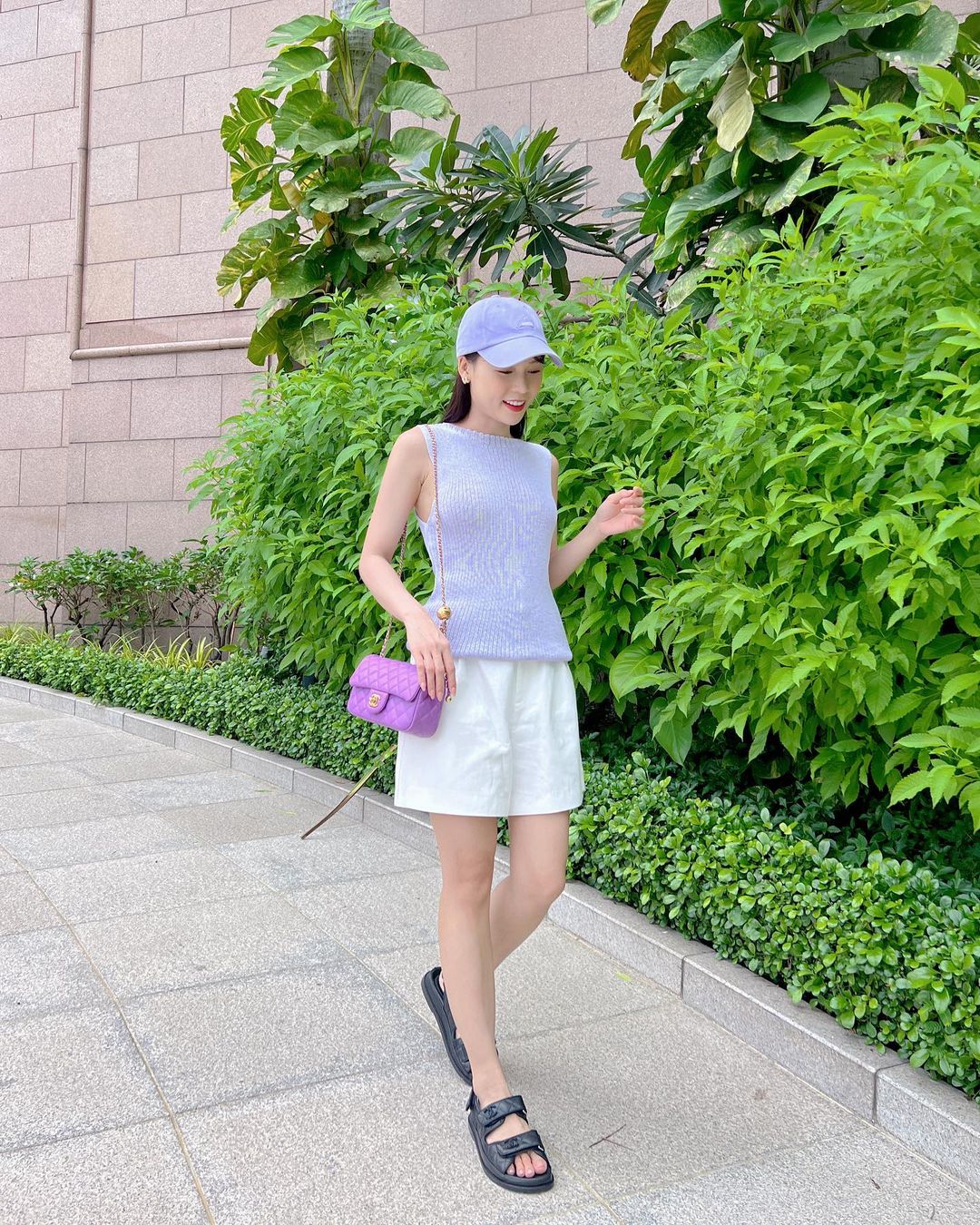 Học Sam cách diện đồ trẻ trung như nữ sinh-8