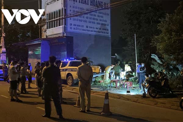 Xôn xao thông tin người vợ mang bầu 7 tháng tố chồng bạo hành-3