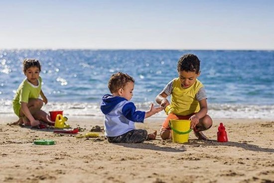 Nghiên cứu trên 400 học sinh lớp 5, giáo sư nổi tiếng chỉ ra 1 hành vi dạy con sai lầm