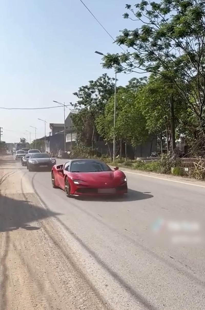 Choáng trước dàn siêu xe trong đám cưới của Đạt Villa, không chiếc nào dưới 400 triệu-5