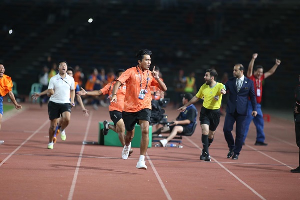 Ẩu đả kinh hoàng ở trận chung kết SEA Games 32-6