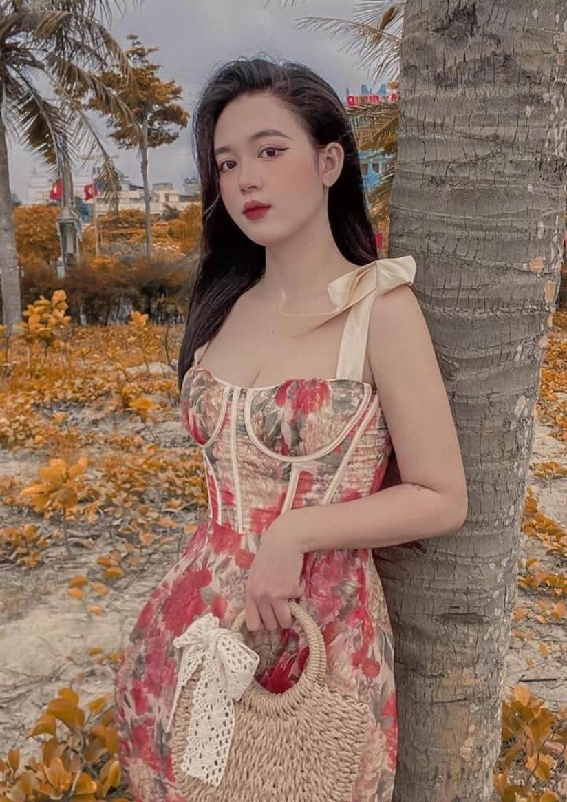 Vợ cầu thủ Vũ Tiến Long U22 Việt Nam: Gương mặt xinh đẹp, vóc dáng gợi cảm-12