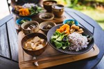 Chuyên gia Nhật khuyên tránh xa 5 loại thực phẩm nếu muốn sống thọ-3