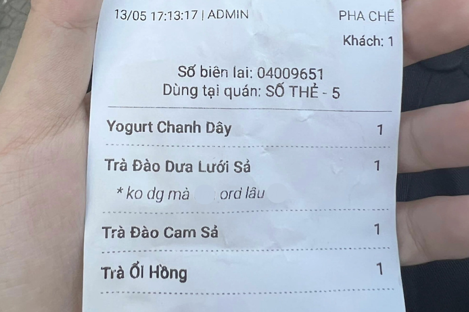 Nhân viên viết lời chửi thề khách lên hoá đơn, chủ quán cafe ở TP.HCM lên tiếng-1