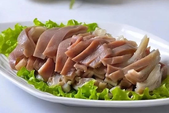 Phần này của con lợn giúp bổ máu nhưng một số người không nên ăn