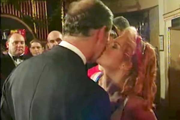 Vua Charles muốn có video triệu Like như William và Kate-3