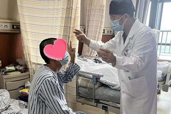 Trung Quốc: Nam sinh 17 tuổi đã bị nhồi máu não, bác sĩ nhắc bỏ ngay những thói quen nhiều người mắc này-1