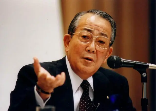 Người có EQ đỉnh cao ăn nói thông minh đến mức nào: Khéo nhìn người, phản ứng tinh tế để chuyển bại thành thắng lớn-4