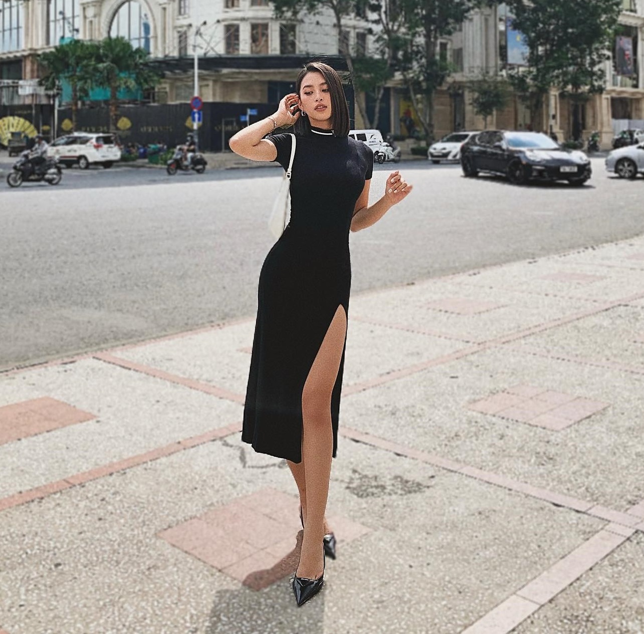 Hoa hậu Tiểu Vy thăng hạng phong cách nhờ chăm diện đồ tối giản-9