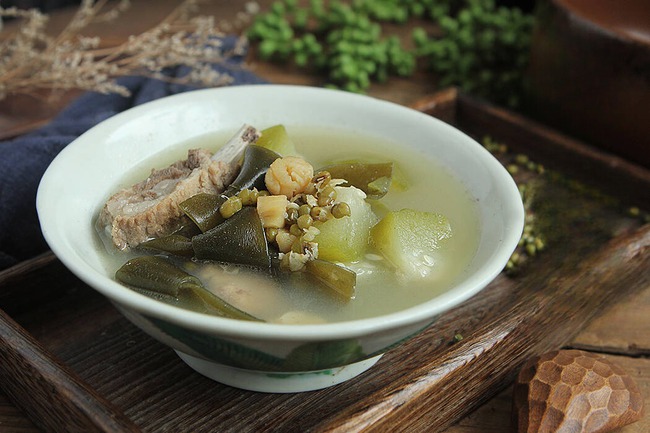 Canh giải nhiệt mùa hè: Gợi ý 5 công thức cực kỳ dễ nấu-1