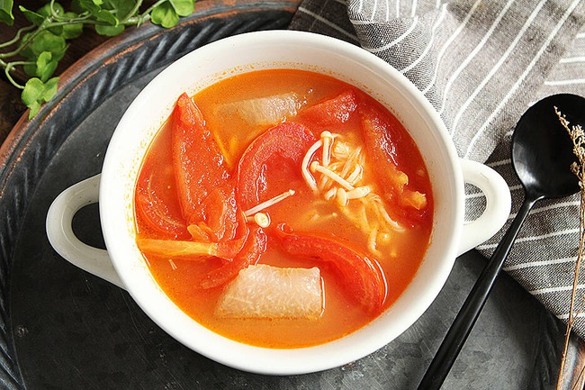 Canh giải nhiệt mùa hè: Gợi ý 5 công thức cực kỳ dễ nấu-5