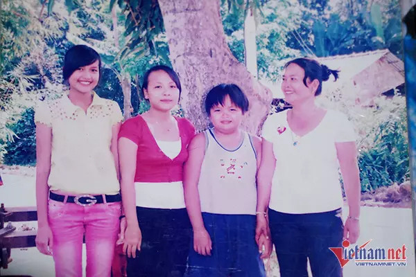 Cận cảnh căn nhà đơn sơ của Hoa hậu vừa thú nhận bị buộc thôi học, nhiều lần muốn sửa nhà cho mẹ mà không được-12