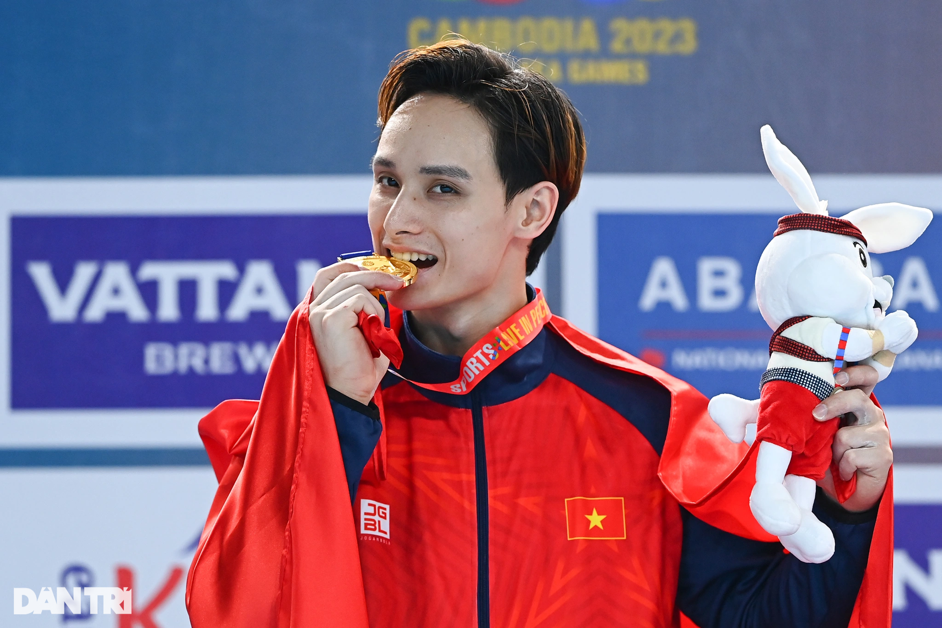 Nam thần Đinh Phương Thành: Tổ chức đám cưới 2 tháng trước SEA Games 32-2