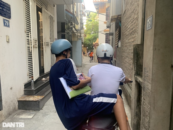 Sĩ tử cắm đầu ôn luyện, ao ước một điều khiến phụ huynh rơi nước mắt-4