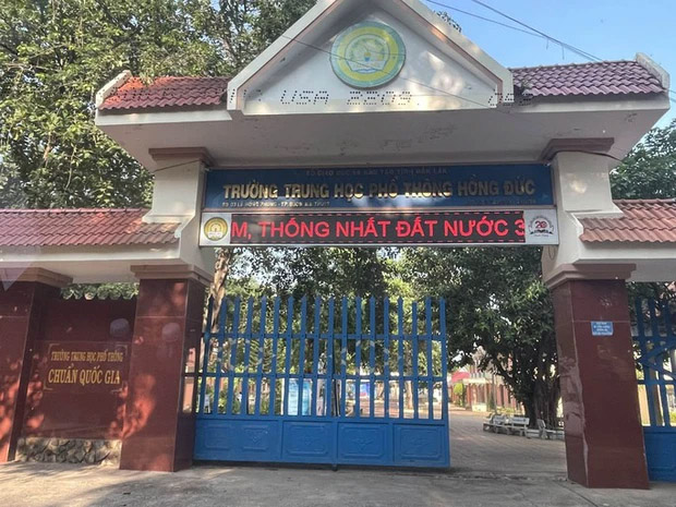 Một học sinh lớp 10 bị đâm khi đang trên đường đi học về-1