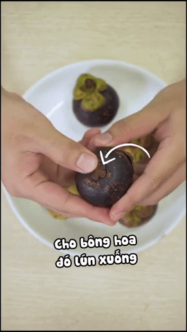 Cách bổ măng cụt không cần dùng dao cực đơn giản, bạn đã biết chưa?-4