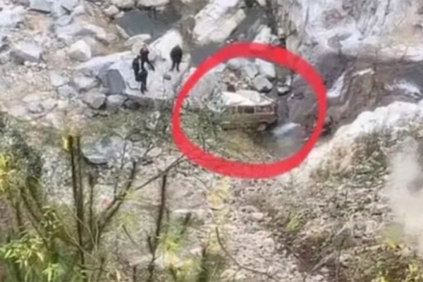 Qua đời oan uổng khi nhổ cùng lúc 12 cái răng nhưng không được bác sĩ cầm máu-2