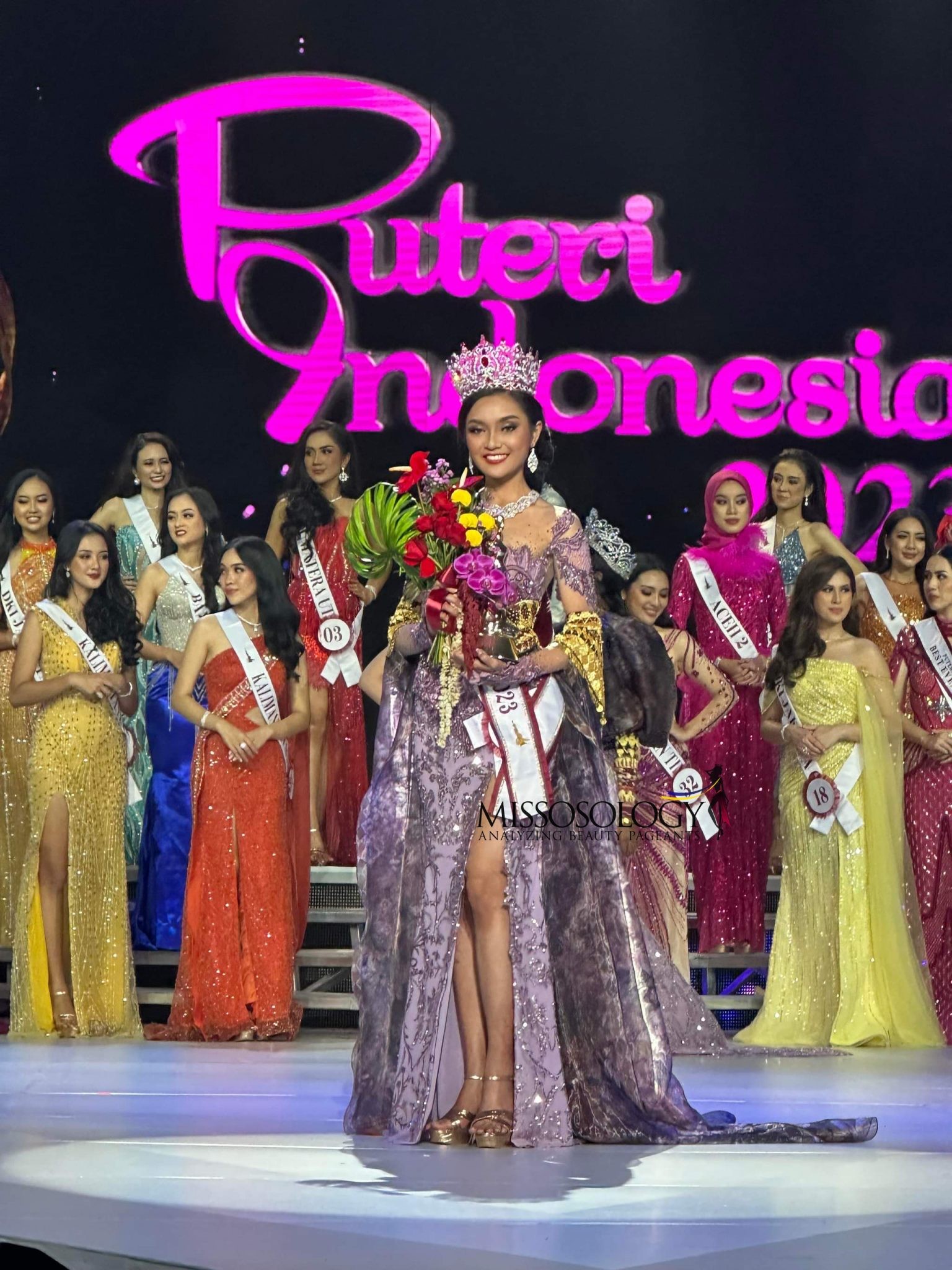 Nhan sắc 3 Hoa hậu Indonesia vừa đăng quang gây tranh cãi-3