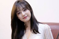 Cách Kim Ji Won 'Hậu duệ mặt trời' bôi kem chống nắng khiến da luôn căng bóng, không vết lão hóa