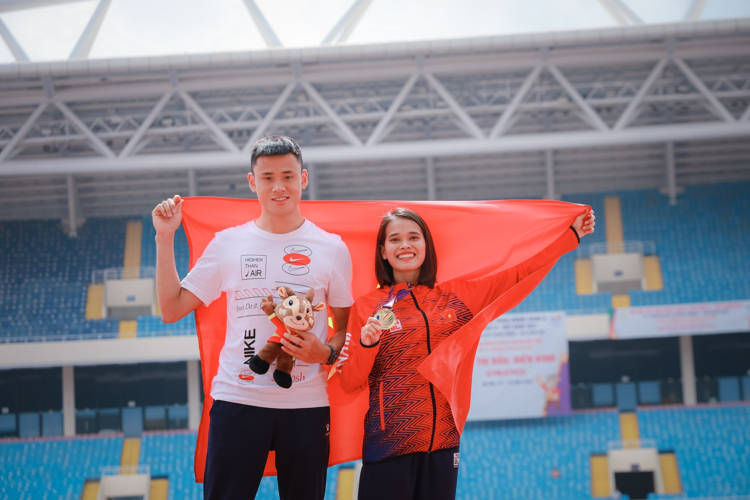 Phạm Thị Hồng Lệ: Tiền thưởng huy chương SEA Games tôi để trả nợ cho bố mẹ-4