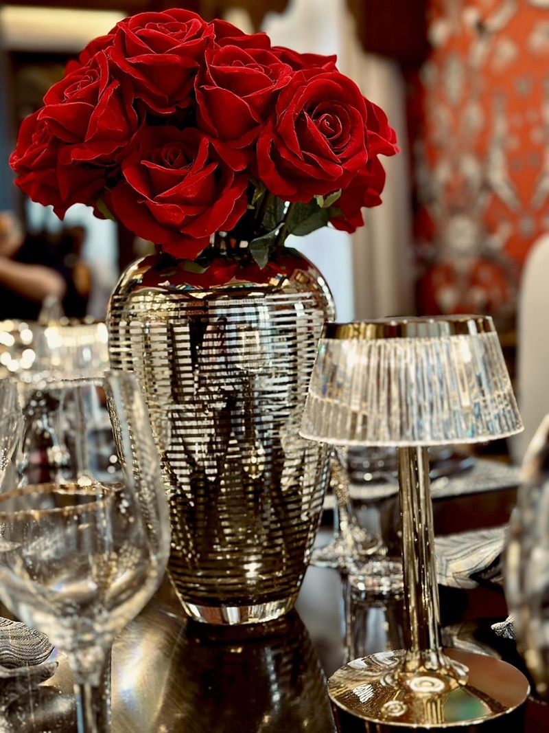 Nữ đại gia Quận 7 khoe cảnh tượng đám mây hồng trên biệt thự tuyệt đẹp, chồng hé lộ bàn ăn sặc mùi tiền-5