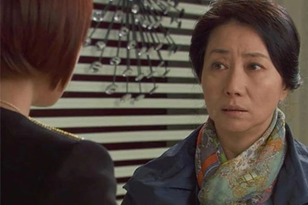 Giật mình khi biết số tiền 500 triệu tôi biếu bố mẹ dưỡng già đã không còn-1