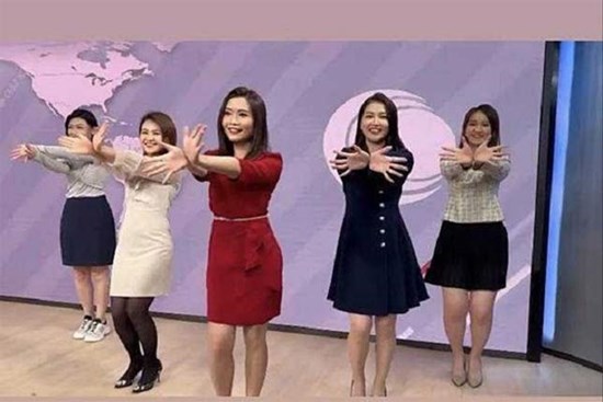 5 MC bị kỷ luật vì clip nhảy nhạc BlackPink: 'Nỗi ô nhục cho nghề báo'