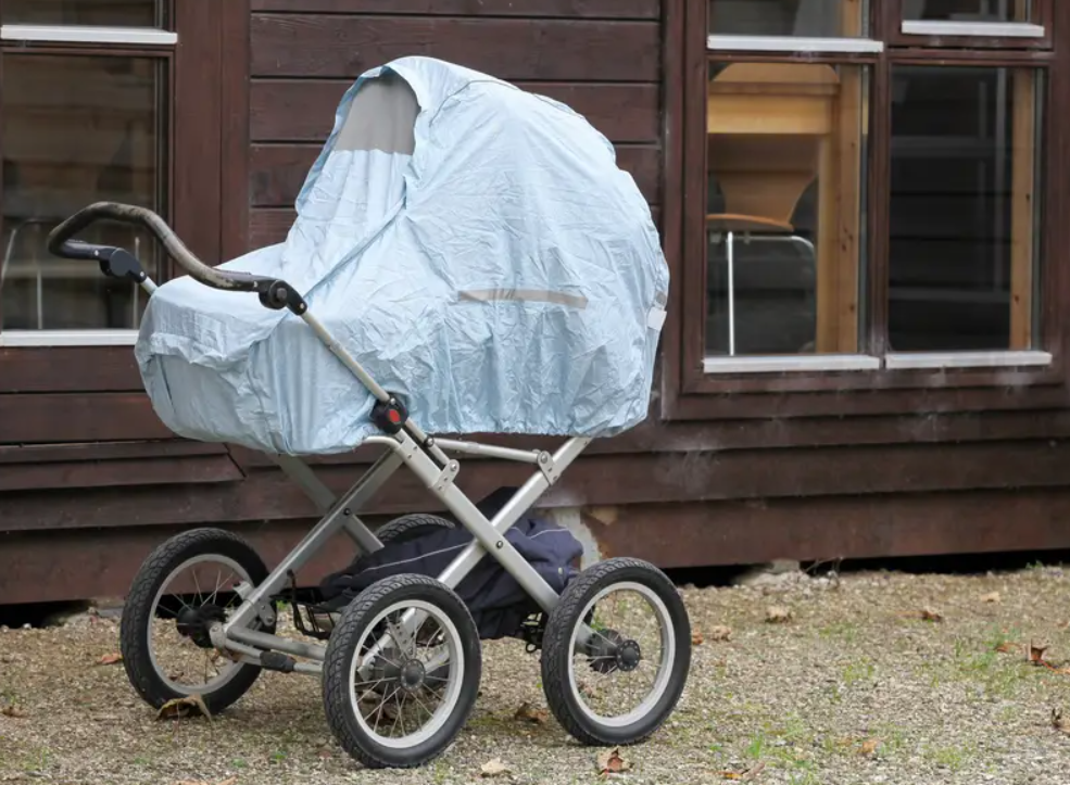 Thói quen kỳ lạ của nhiều cha mẹ Bắc Âu: Để trẻ sơ sinh ngủ ngoài trời -26 độ C-2