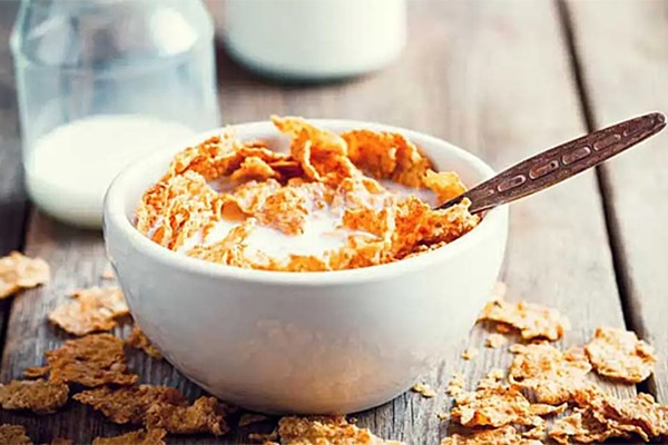 Bí quyết sống thọ của cụ bà 90 tuổi, từ bệnh nhân ung thư đến VĐV bơi lội-4