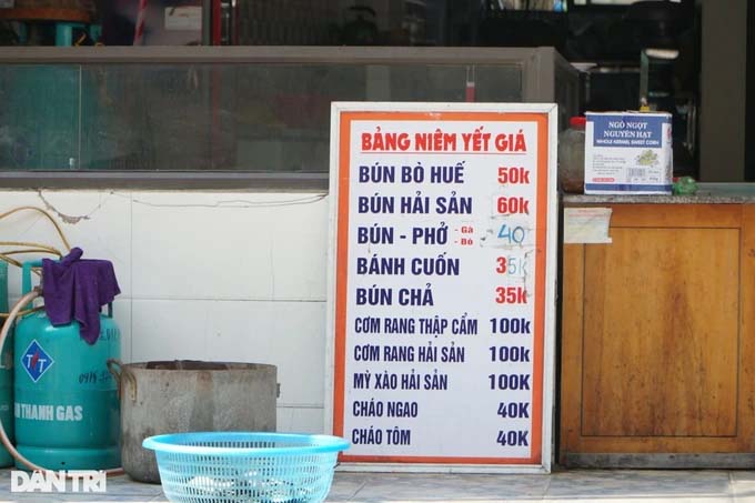 Vụ suất bún 35.000 đồng chỉ có 2 cái chả ở Sầm Sơn: Xử phạt quán ăn-2