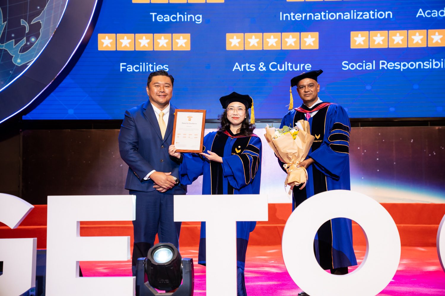 Giáo sư ĐH Cornell thán phục tốc độ phát triển của VinUni-4