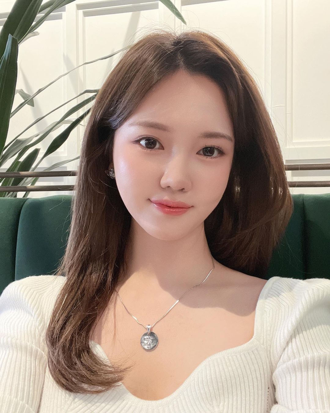 Nhiều người còn trẻ đã có nếp nhăn mắt vì 5 nguyên nhân tai hại sau-3