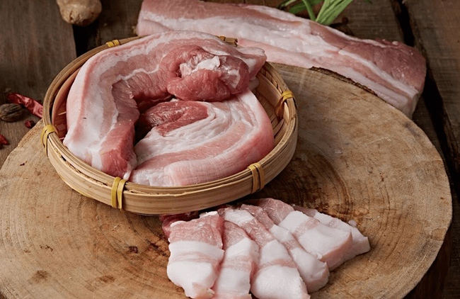 Nên chọn thịt ba chỉ trên hay thịt ba chỉ dưới trong chế biến món ăn?-5