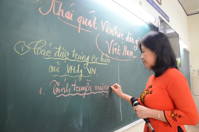 Bị ném đá vì dùng điểm ngữ văn xét tuyển ngành y, nhà trường nói gì?-2