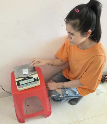 Phát hiện ma túy trong hành lý cô gái nhập cảnh vào Việt Nam-2