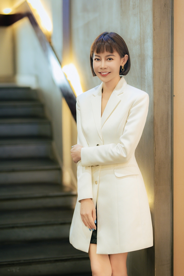 Cuộc sống của hoa hậu Vbiz vỡ nợ tiền tỷ thay đổi ra sao sau 3 năm ở ẩn?-2