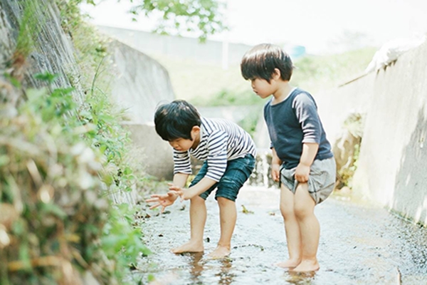 Muốn nuôi dạy con có sức chịu đựng tốt trong thế kỷ 21, cha mẹ cần nhớ 3 bớt, 4 làm, 5 nhớ-4