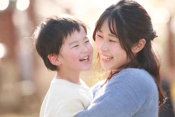 Con tò mò cách tạo ra một em bé, thay vì né tránh hay bối rối, bố mẹ hãy trả lời thế này-2