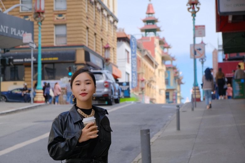 Bị nghi sang Mỹ sinh con, Hương Tràm xây nhà 20 tỷ đồng ở Việt Nam, mặc đồ sang chảnh, toát mùi tiền”-5