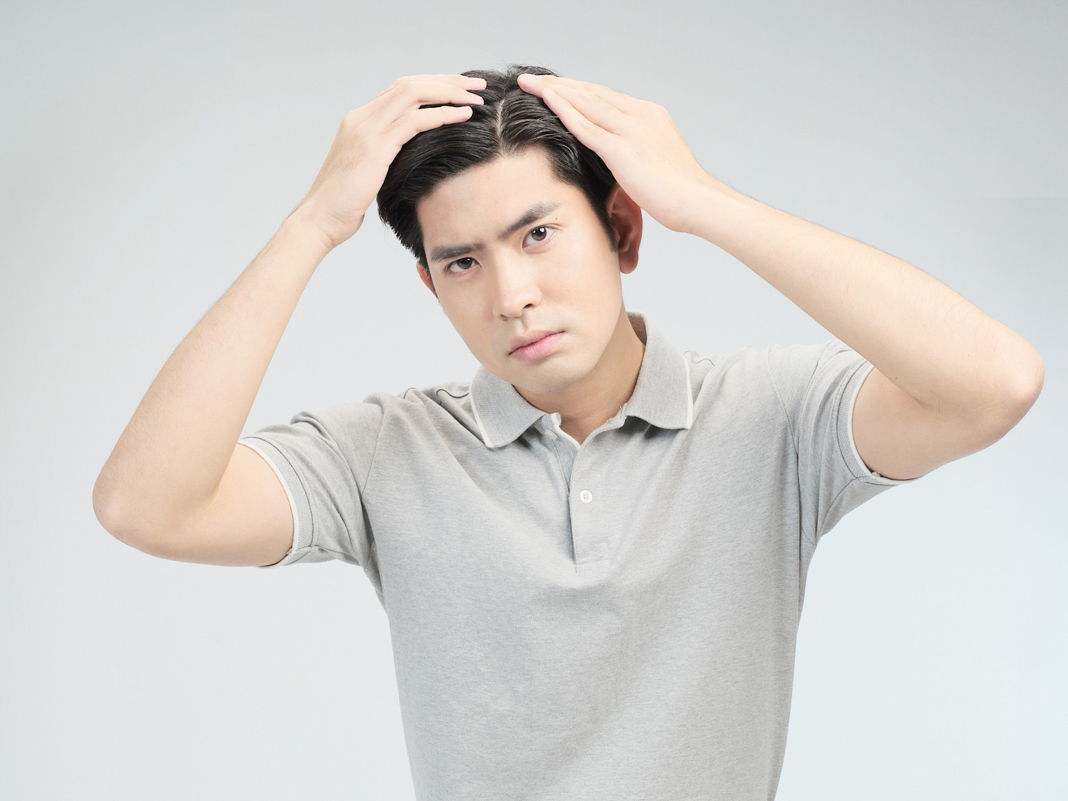 Cách xử lý gàu dai dẳng trong mùa hè-1