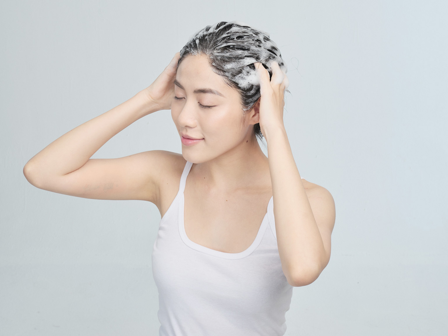 Cách xử lý gàu dai dẳng trong mùa hè-3