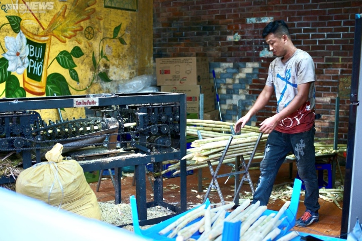 Giá điện vừa tăng, bát phở đã đắt hơn 2.000 đồng-2