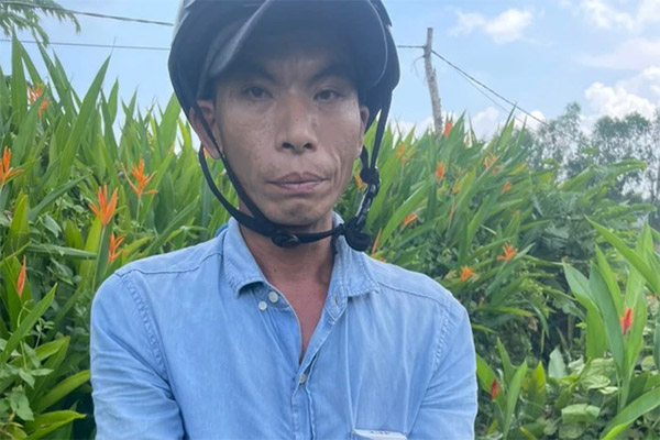 Thanh niên đi ô tô biển số 3333 cướp 100 triệu đồng-3