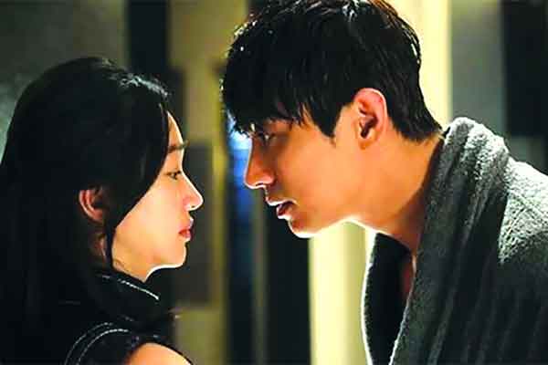 Tin nhắn trong điện thoại của con gái khiến người mẹ chết lặng-2