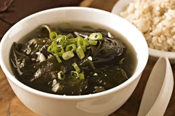 Đi bơi mùa hè: 7 lợi ích khiến bạn không nên chần chừ, từ đốt mỡ đến khỏe thân-4