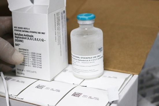 Một bệnh nhân ngộ độc botulinum ở TP.HCM tử vong sau 10 ngày chờ thuốc giải
