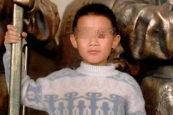 Bé 10 tuổi mất tích bí ẩn, hung thủ là kẻ không ai ngờ-1